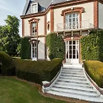 Chateau De Bouelles